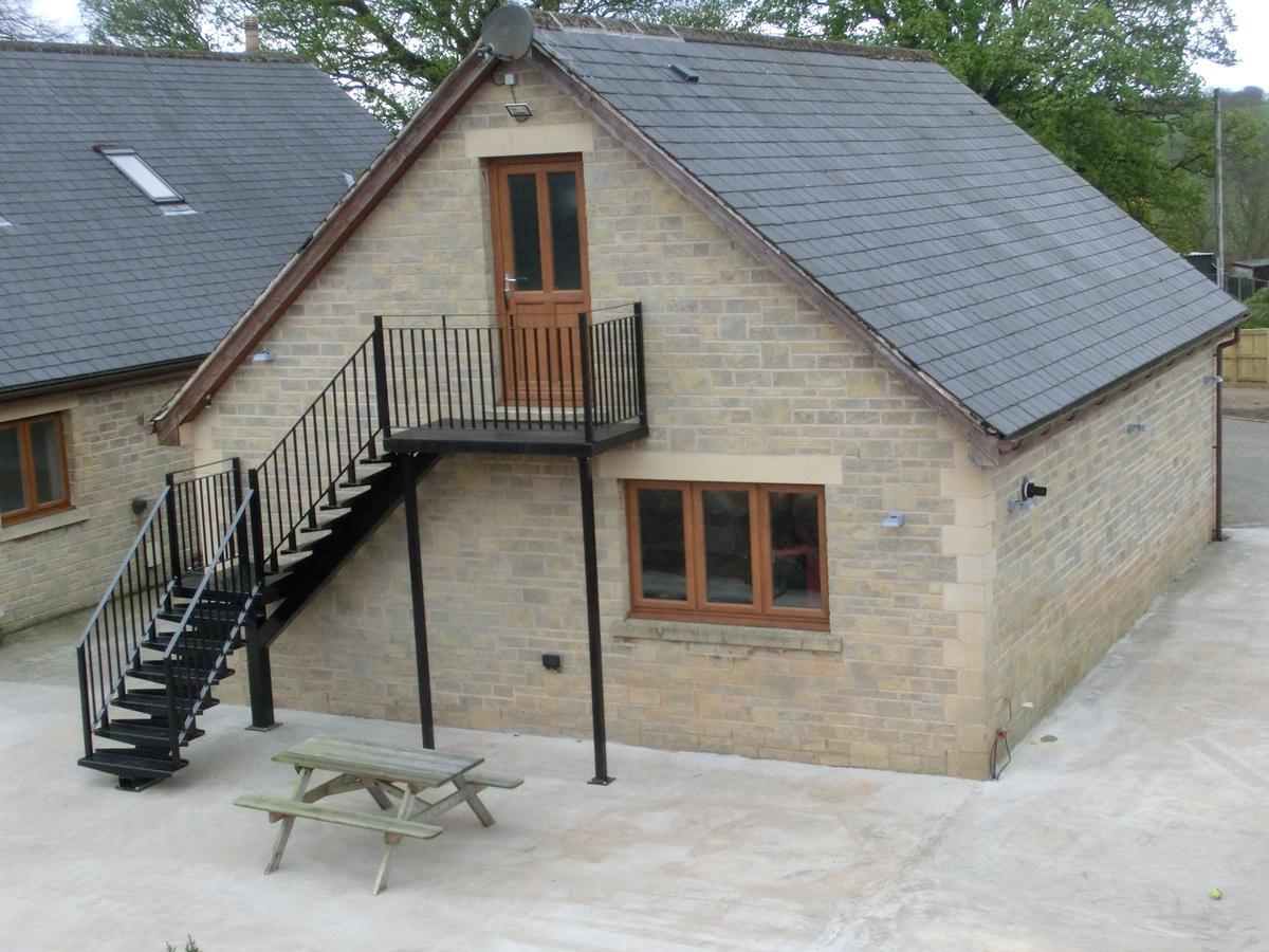 The Hollies On The Wall Gilsland ภายนอก รูปภาพ